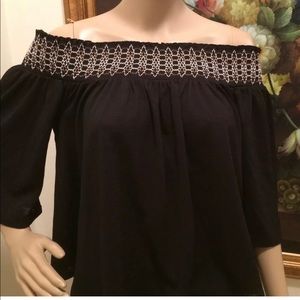 Womens A.P.T. 9 Off Shoulder top Semi Loose Top Black Size Small 3/4 Sleeve NEW